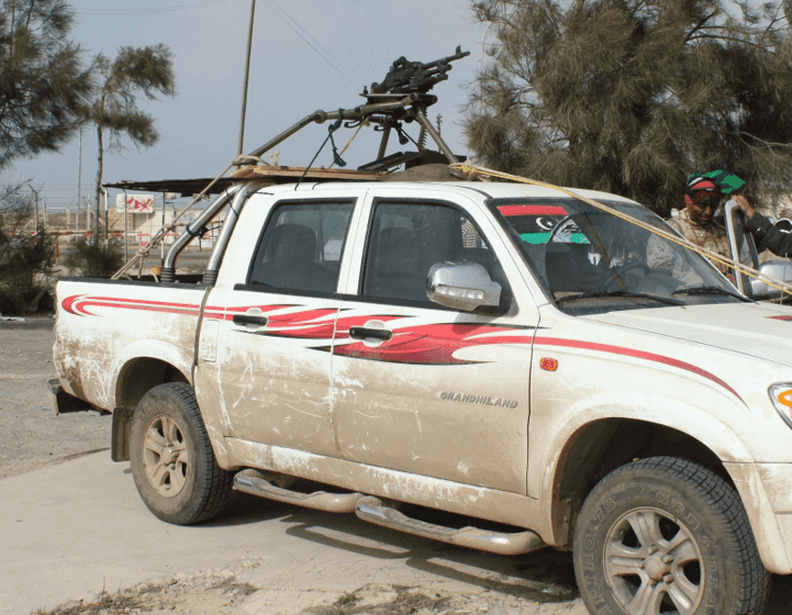 Photo of a FN MAG mounted on a Truck.