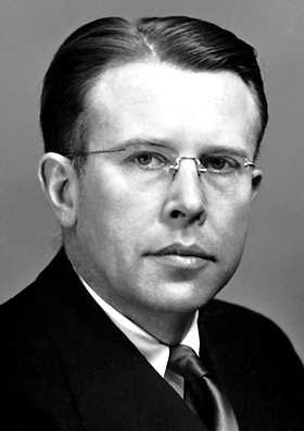 Black and white portrait of Ernest O. Lawrence
